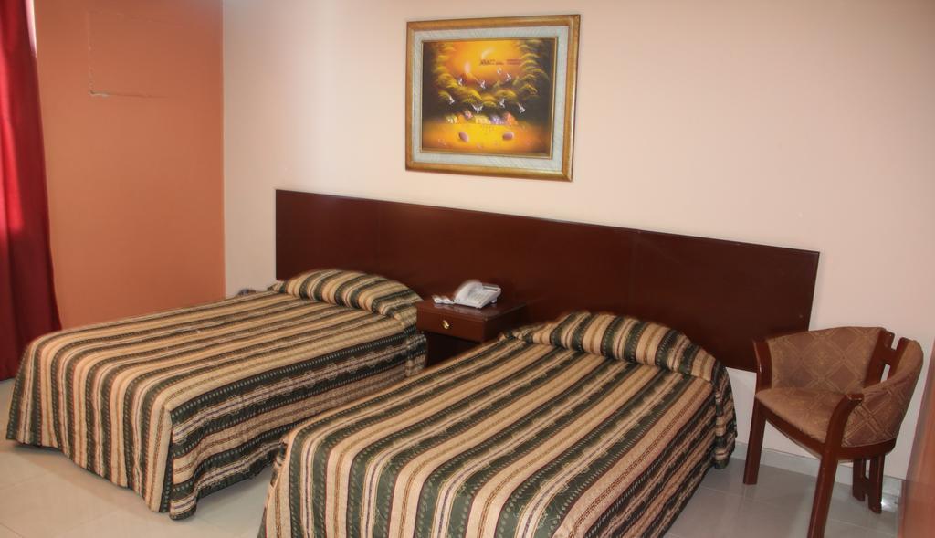 Hotel La Torre Guayaquil Rum bild