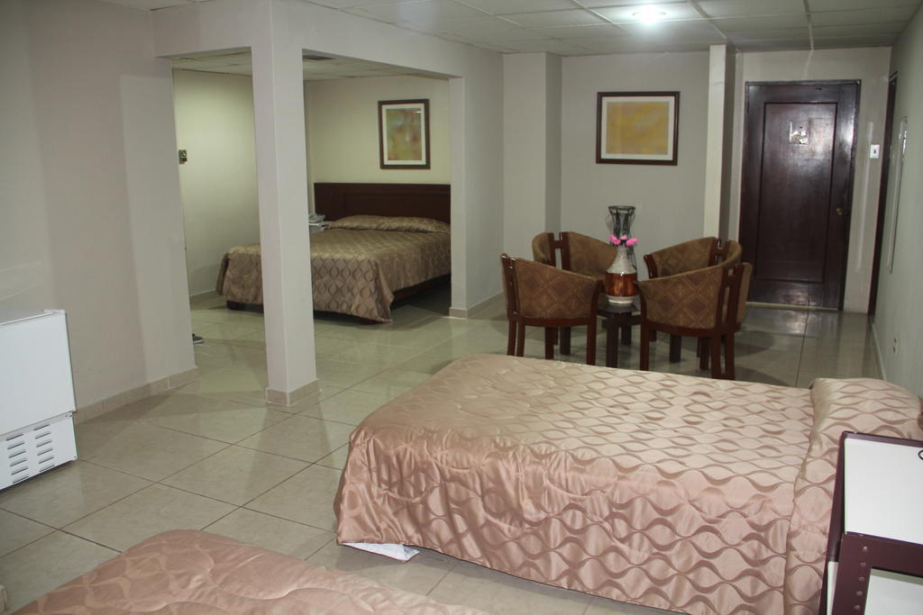 Hotel La Torre Guayaquil Rum bild