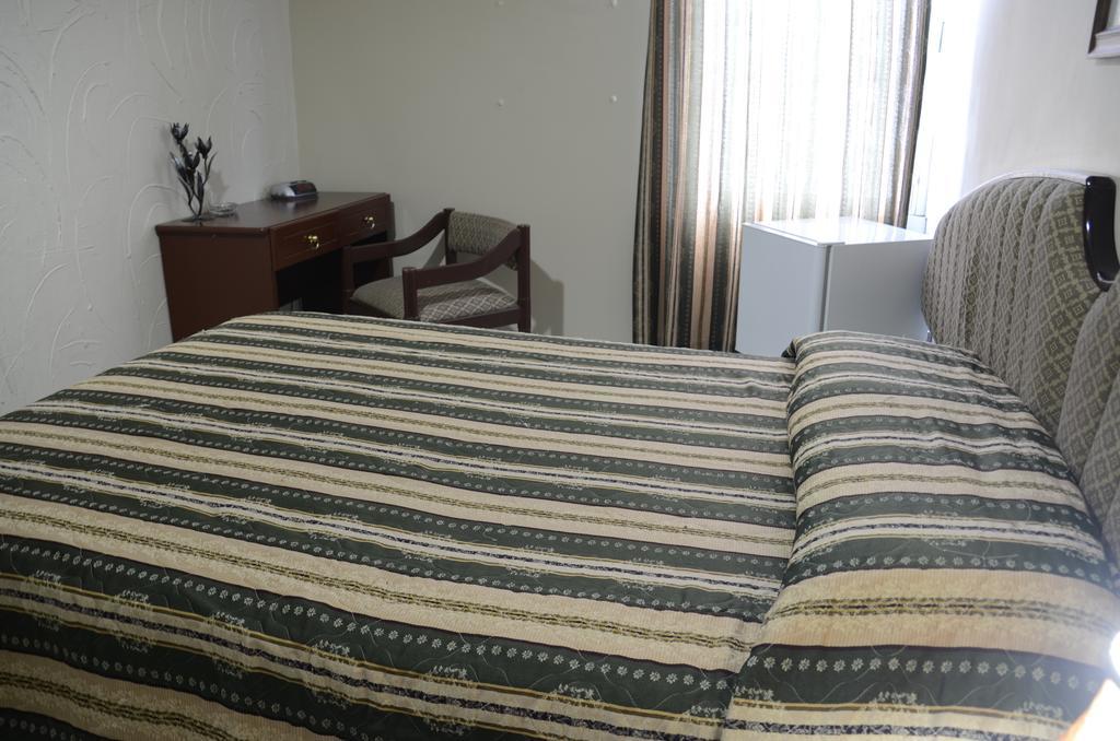 Hotel La Torre Guayaquil Rum bild
