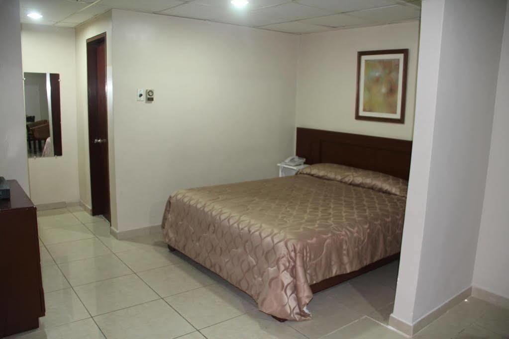 Hotel La Torre Guayaquil Exteriör bild